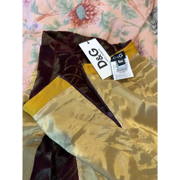 Dolce & Gabbana Vintage Velvet Ittierre Textured Burgundy & Gold Skirt Size US 6 - Picture 13 of 16